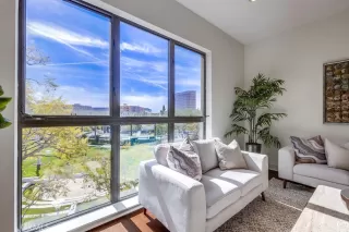 Photo #4: NP23025500 Listing