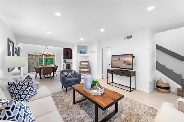 MLS: NP23025939 Condo For Sale