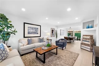 Photo #1: NP23025939 Listing 