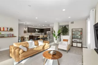 Photo #6: NP23026892 Listing