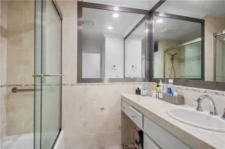 Photo #6: NP23028885 Listing 