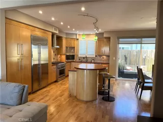 Photo #5: NP23029634 Listing