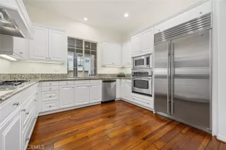 Photo #4: NP23032678 Listing 