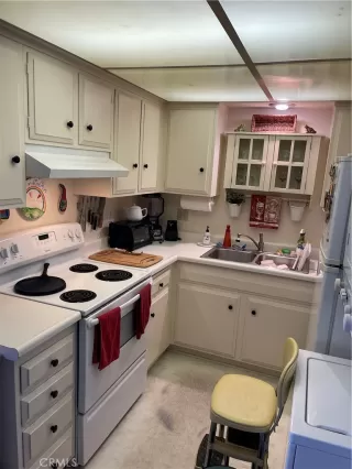 Photo #3: NP23032913 Listing 