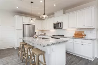 Photo #1: NP23033273 Listing