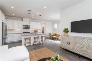 Photo #6: NP23033273 Listing