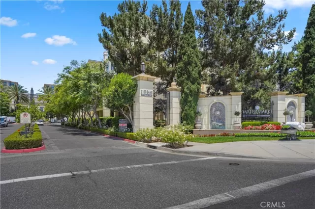 MLS: NP23037081 Condo For Sale