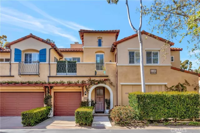 MLS: NP23040383 Condo For Sale