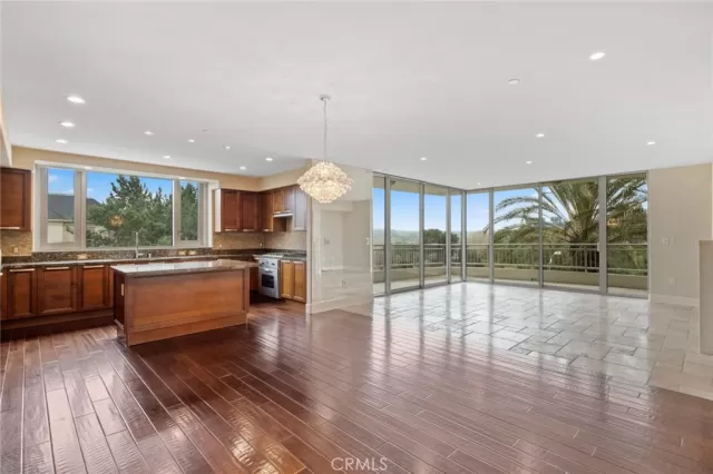 MLS: NP23041117 Condo For Sale