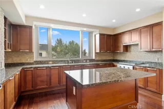 Photo #3: NP23041117 Listing 