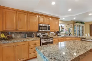 Photo #6: NP23043345 Listing 