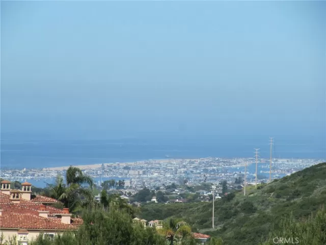 MLS: NP23048235 Condo For Sale