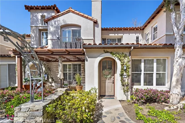 MLS: NP23053851 Condo For Sale