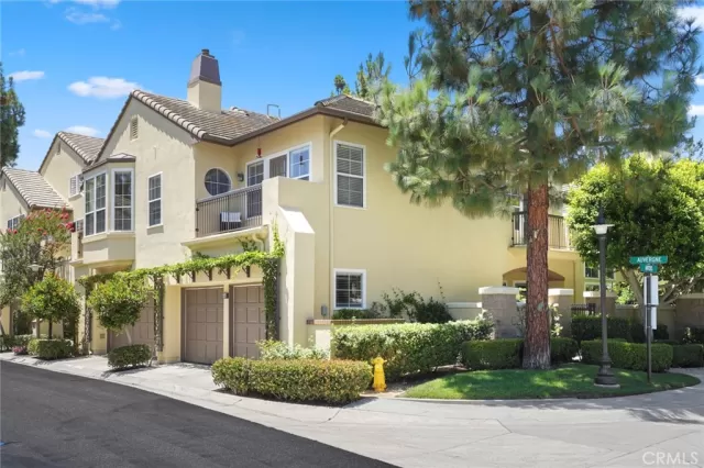 MLS: NP23063974 Condo For Sale