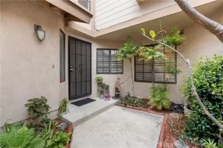 Photo #1: NP23064002 Listing 