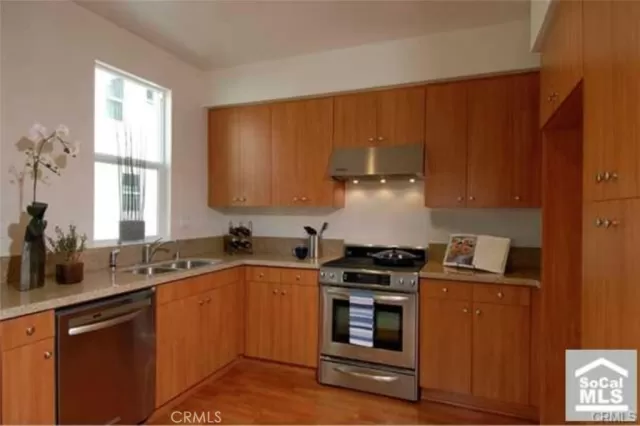 MLS: NP23068679 Condo For Sale