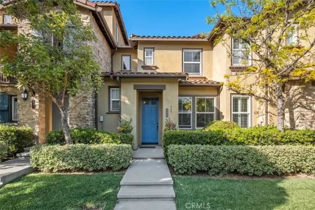 MLS: NP23079991 Condo For Sale