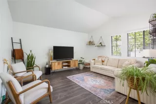 Photo #4: NP23083121 Listing 