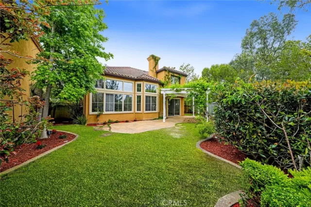 MLS: NP23084484 Condo For Sale