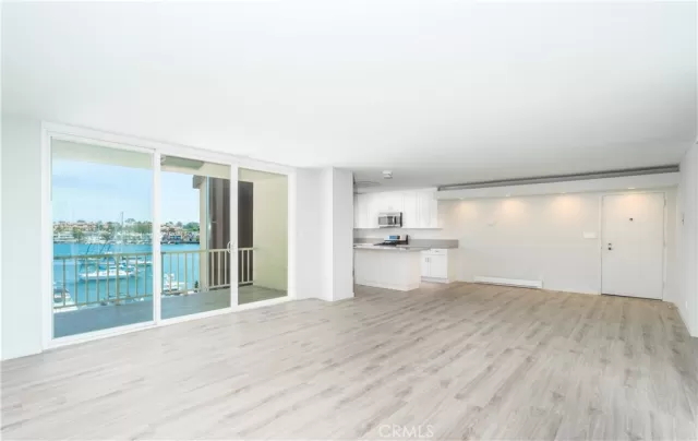 MLS: NP23086552 Condo For Sale