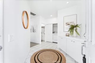 Photo #1: NP23087903 Listing