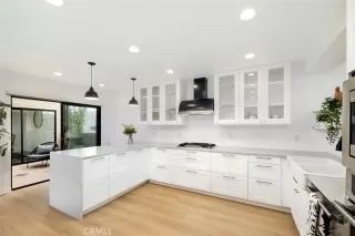 Photo #2: NP23090434 Listing 