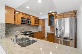 Photo #5: NP23094410 Listing 