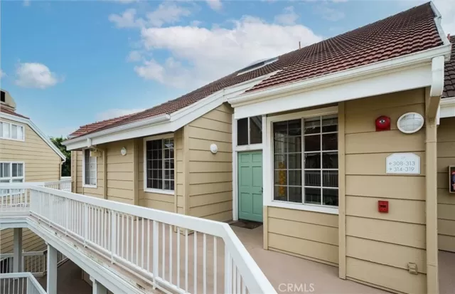 MLS: NP23100479 Condo For Sale