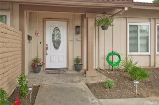 Photo #3: NP23108045 Listing