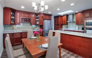 Photo #5: NP23108045 Listing