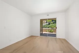 Photo #6: NP23108727 Listing