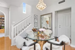 Photo #6: NP23109396 Listing 