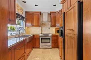 Photo #4: NP23113960 Listing 