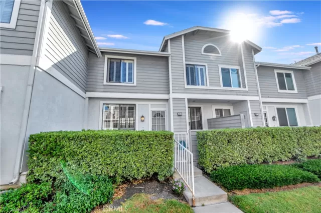 MLS: NP23117175 Condo For Sale