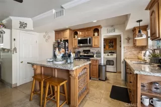 Photo #3: NP23120827 Listing 