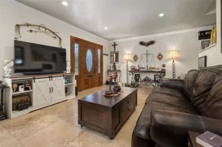 Photo #5: NP23120827 Listing 