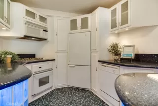 Photo #6: NP23121111 Listing 