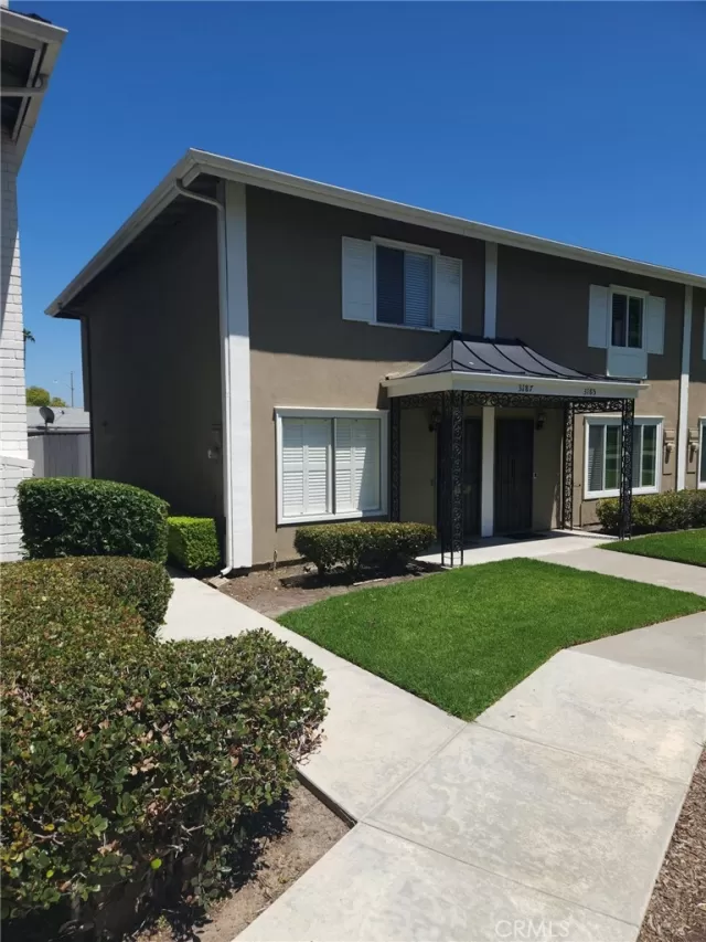 MLS: NP23123385 Condo For Sale