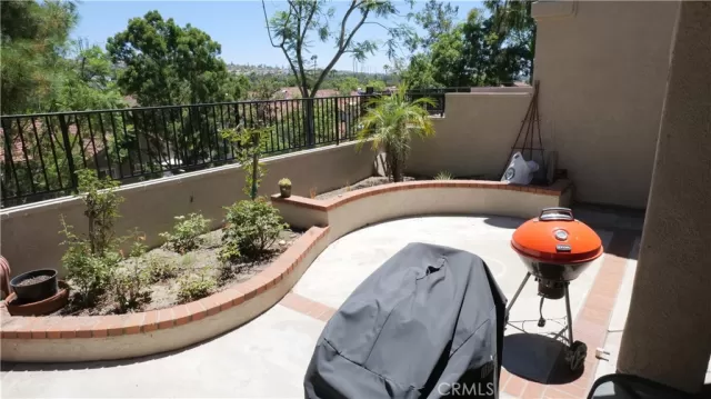 MLS: NP23127303 Condo For Sale