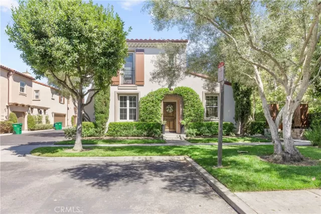 MLS: NP23130661 Condo For Sale