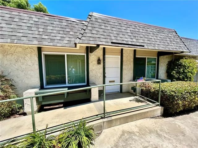 MLS: NP23131337 Condo For Sale