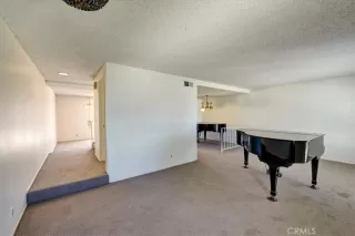 Photo #2: NP23131568 Listing 