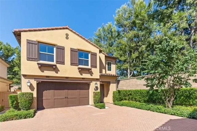 MLS: NP23133363 Condo For Sale