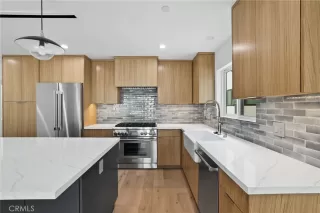 Photo #2: NP23136294 Listing 