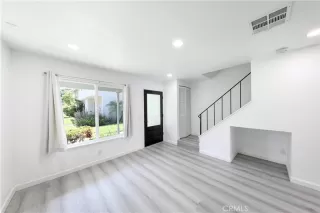 Photo #4: NP23138618 Listing 