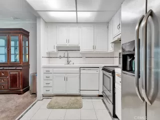 Photo #5: NP23143775 Listing 