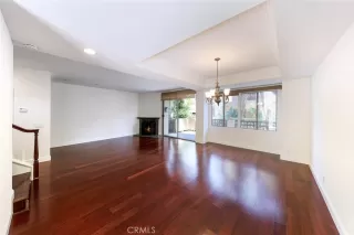 Photo #3: NP23146771 Listing 