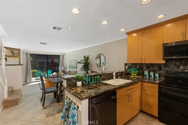 MLS: NP23146929 Condo For Sale