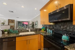 Photo #3: NP23146929 Listing 