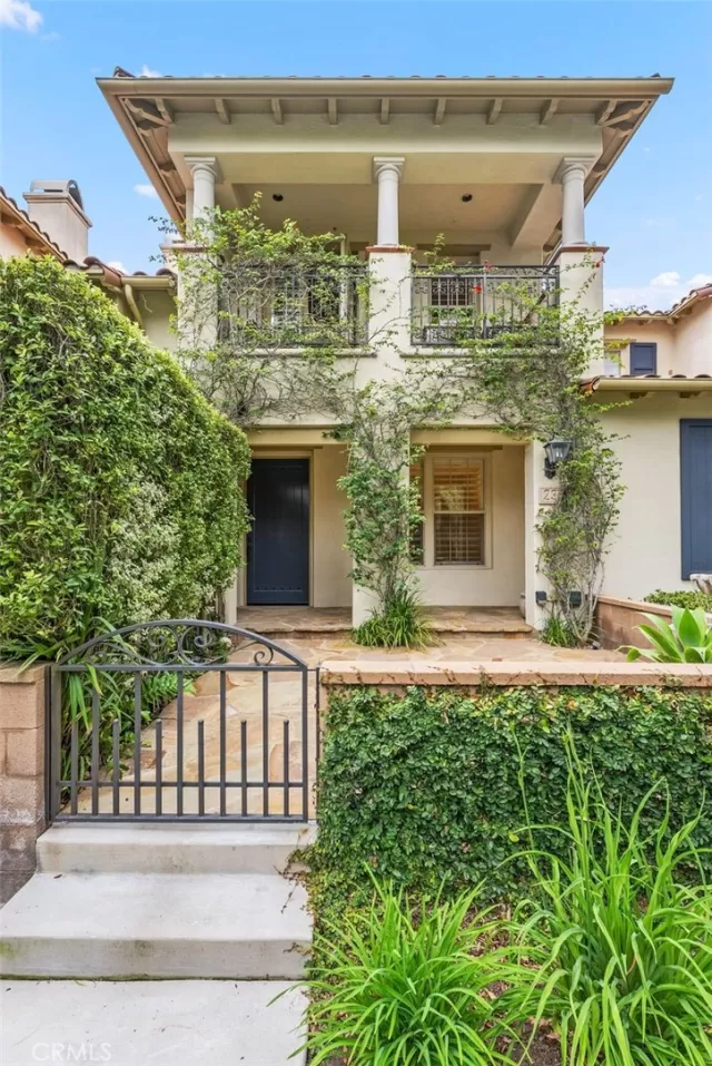 MLS: NP23160104 Condo For Sale